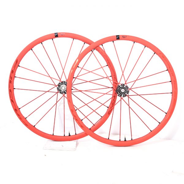 新着中古】FULCRUM RACING ZERO COMPETIZIONE DB CUSTOM RED など中古