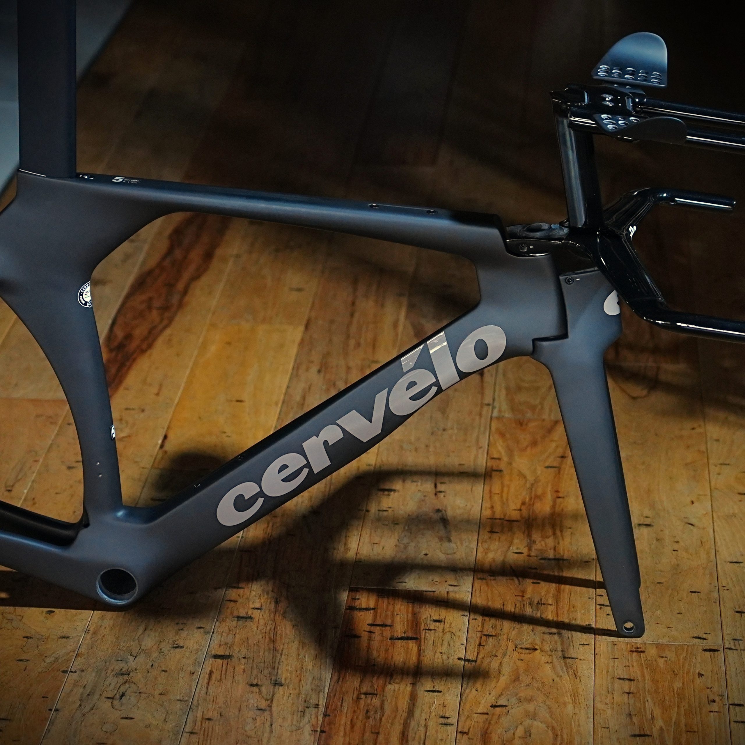 Cervelo P5 フレームセット 在庫品のご紹介