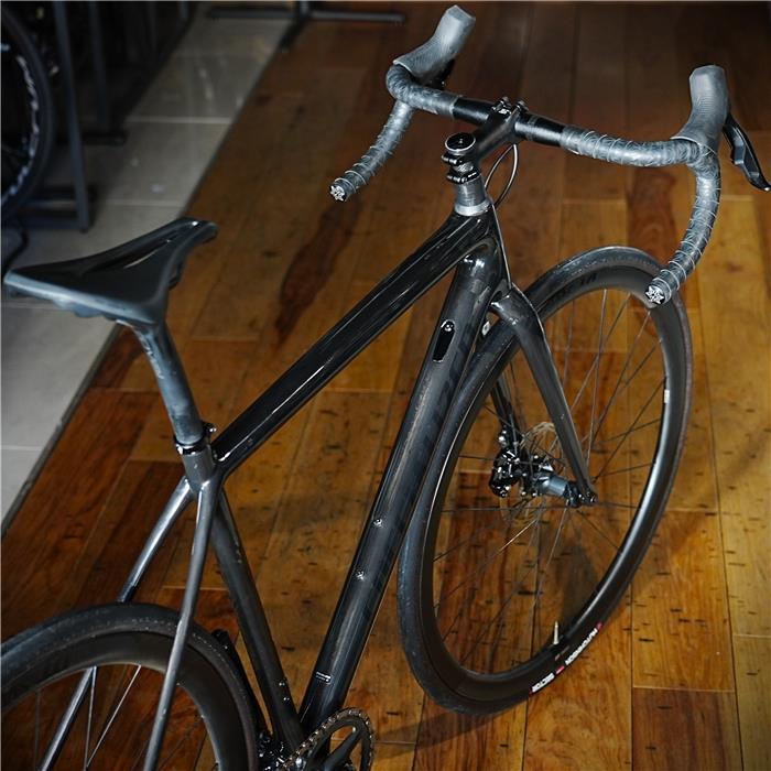 【Final SALE】3台分の価値がこの1台に。SPECIALIZED CRUXで実現する最高のコストパフォーマンス。