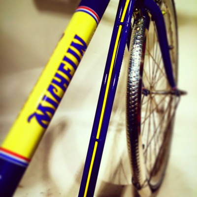 全国対応】Velo MICHELIN Paris Brest Blue 商品紹介